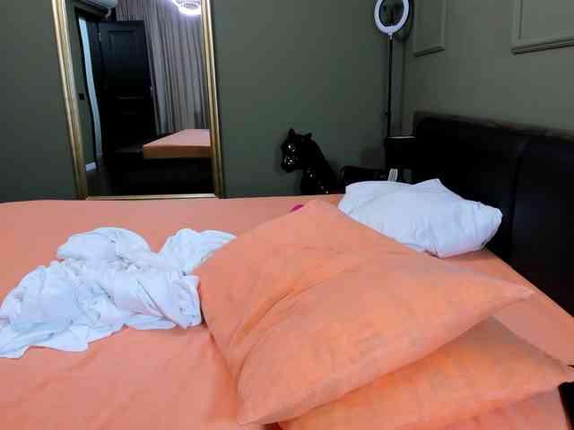 Ellasweety webcam