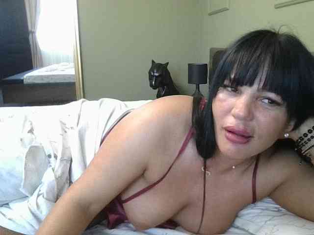 Ellasweety webcam