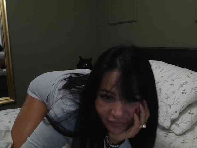 Ellasweety webcam
