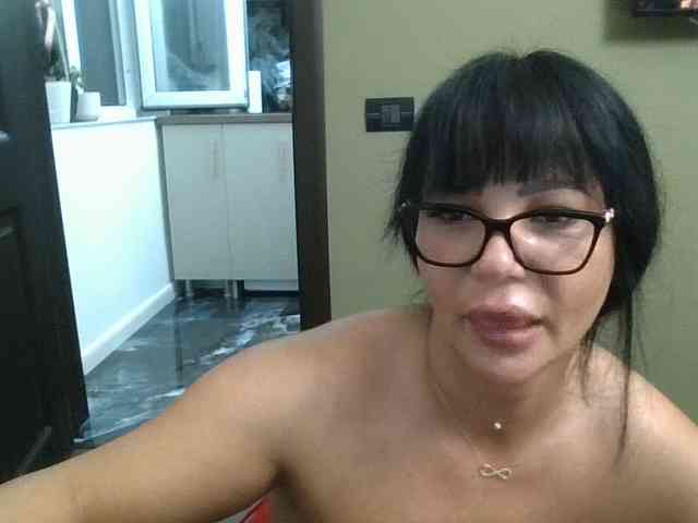 Ellasweety webcam