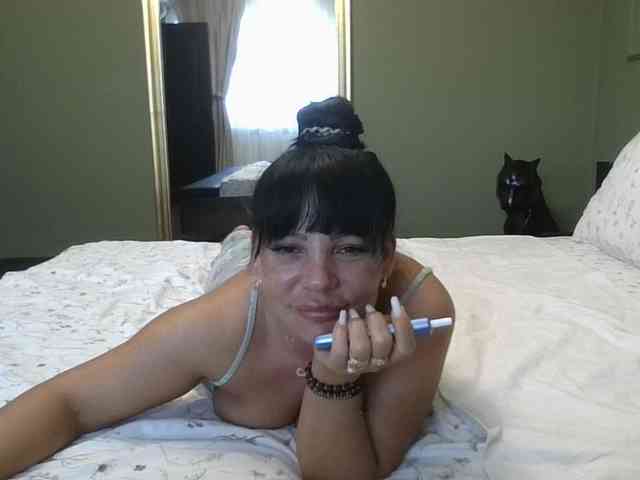 Ellasweety webcam