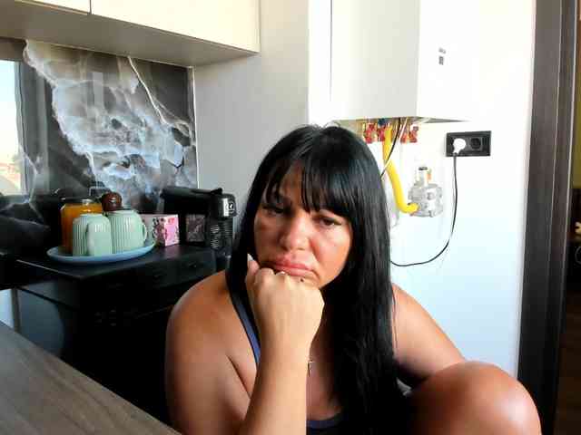 Ellasweety webcam