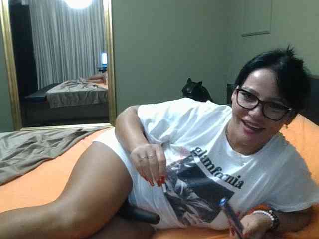 Ellasweety