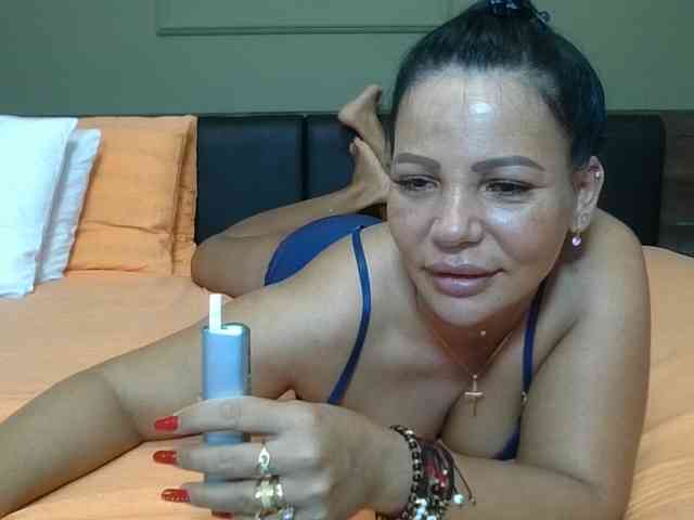 Ellasweety webcam