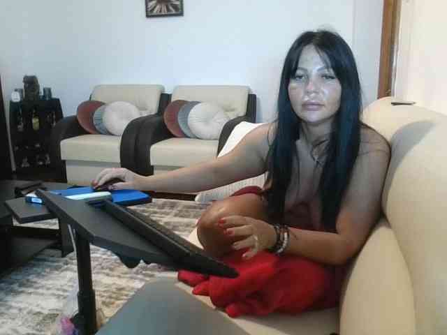 Ellasweety