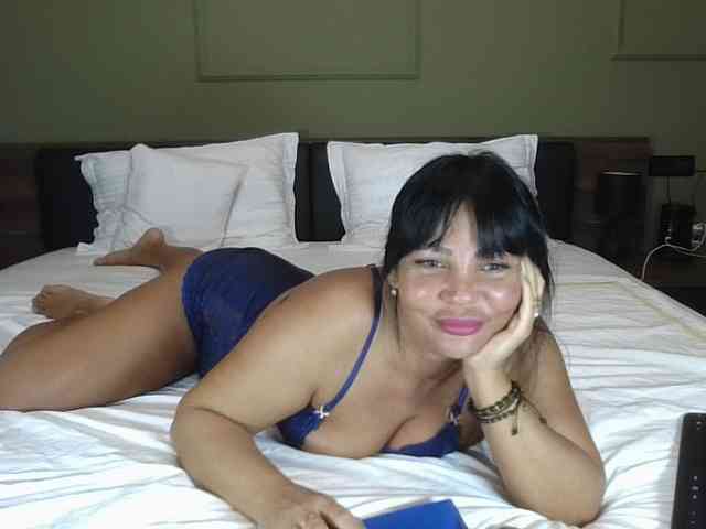 Ellasweety webcam