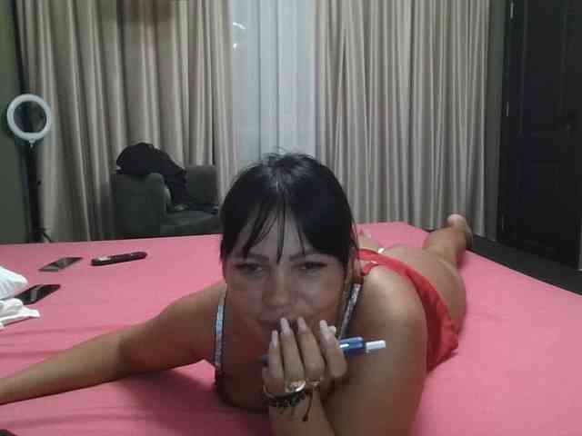Ellasweety webcam