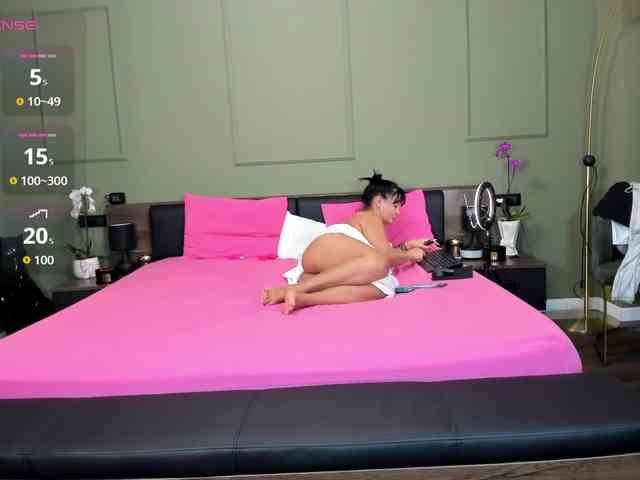 Ellasweety Ellasweety