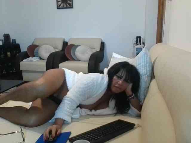 Ellasweety