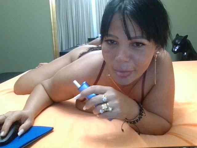 Ellasweety