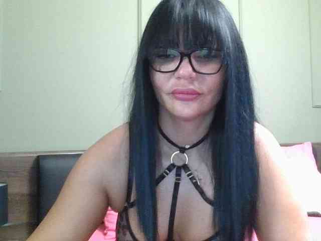 Ellasweety webcam