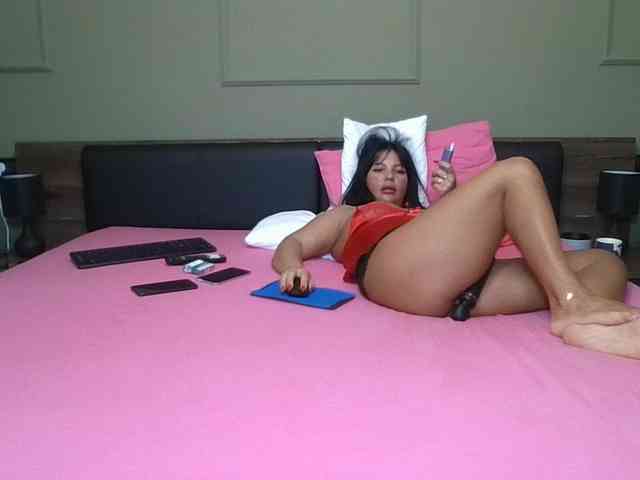 Modelo: Ellasweety