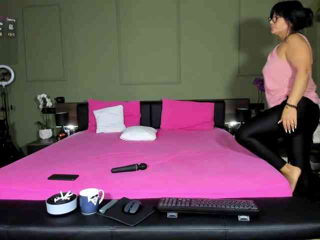 Ellasweety