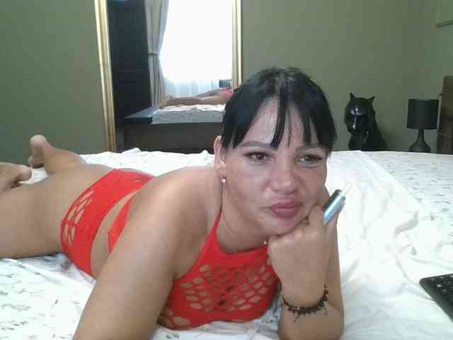 Ellasweety webcam