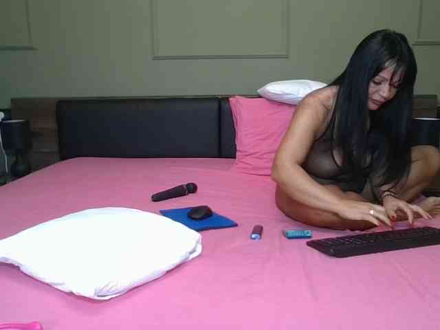 Ellasweety