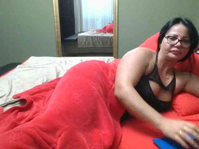 Ellasweety webcam
