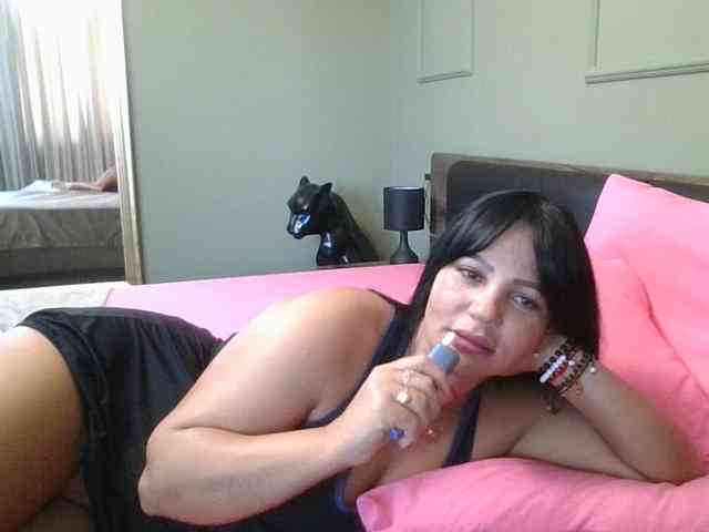 Ellasweety
