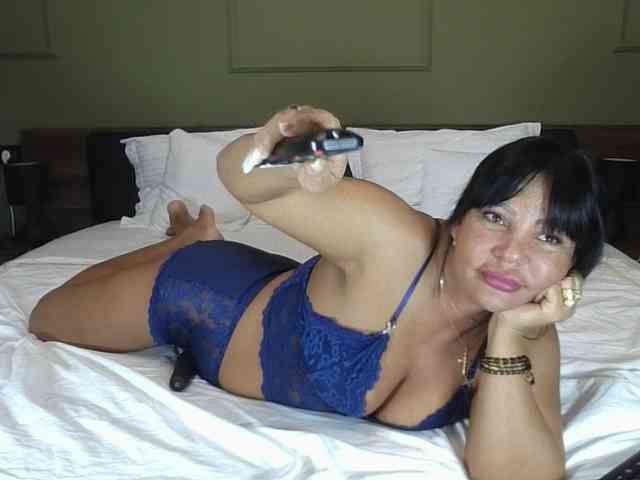 Ellasweety webcam