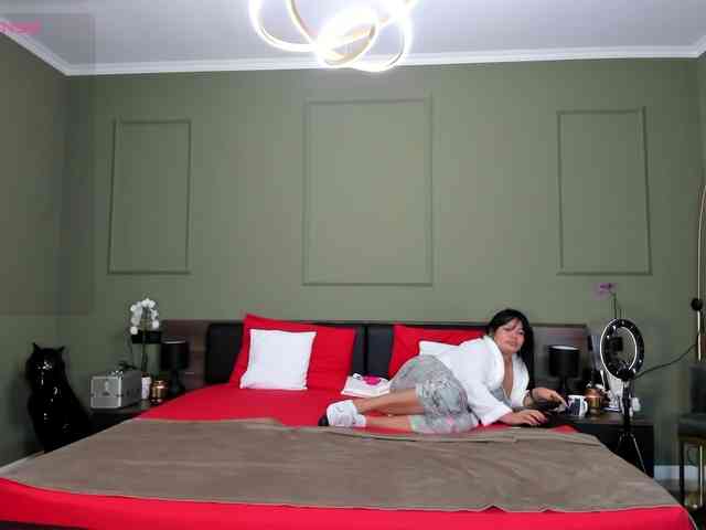 Ellasweety