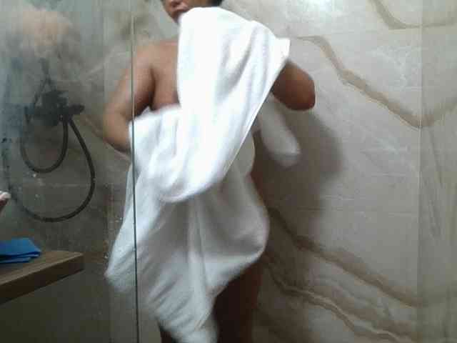 Ellasweety Ellasweety