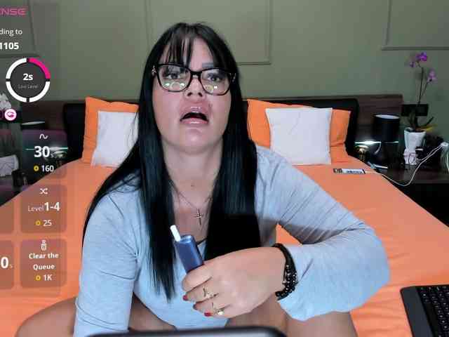 Ellasweety webcam
