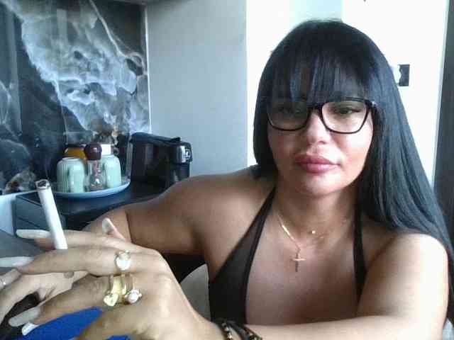 Ellasweety