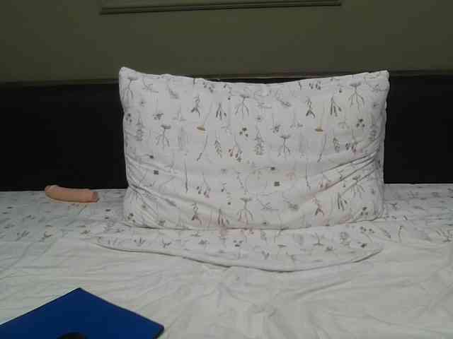 Ellasweety webcam