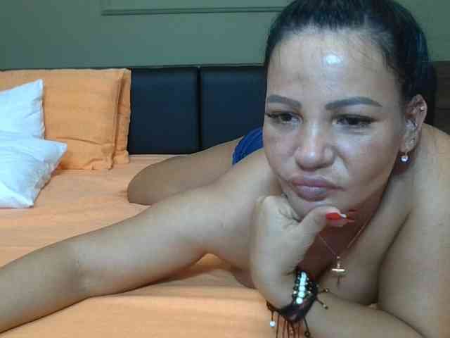 Ellasweety Ellasweety
