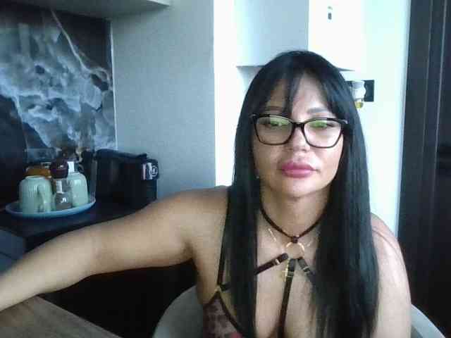 Ellasweety webcam