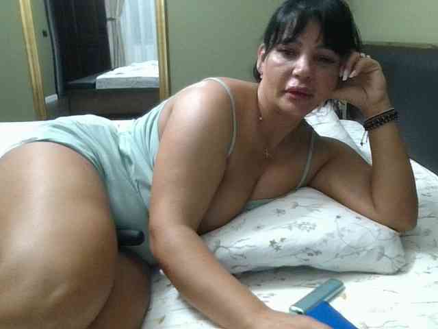 Ellasweety webcam