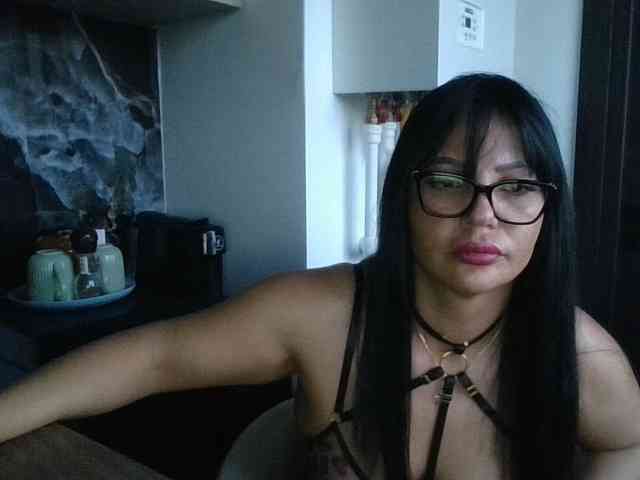 Ellasweety webcam