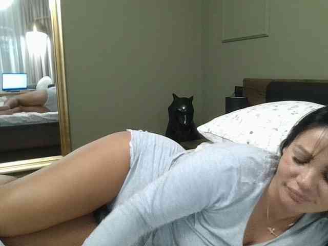 Ellasweety webcam