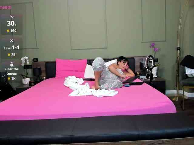 Ellasweety