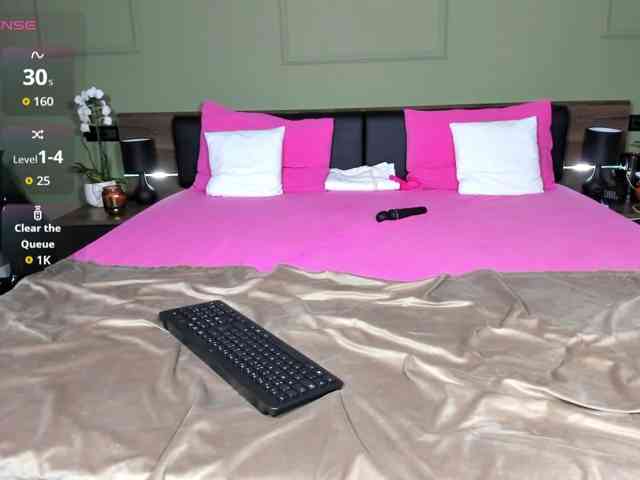 Ellasweety webcam