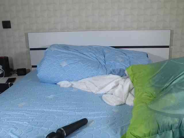 Ellasweety webcam
