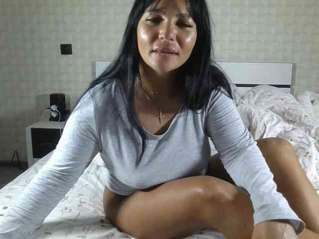 Ellasweety webcam