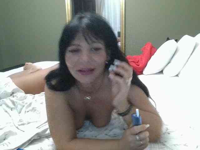 Ellasweety webcam