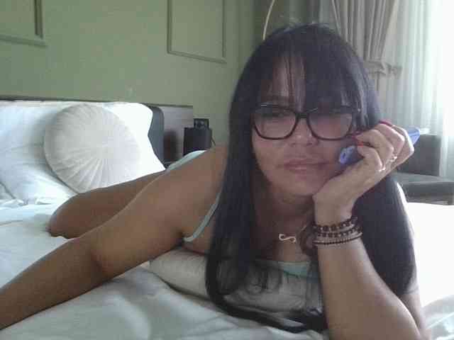Ellasweety webcam
