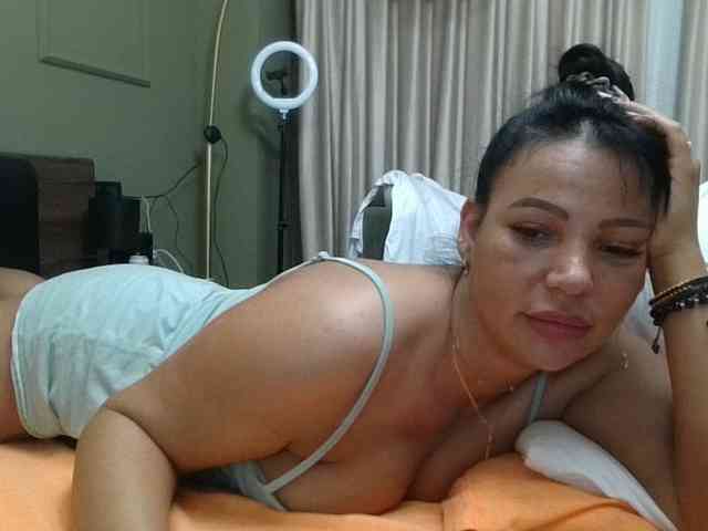 Ellasweety