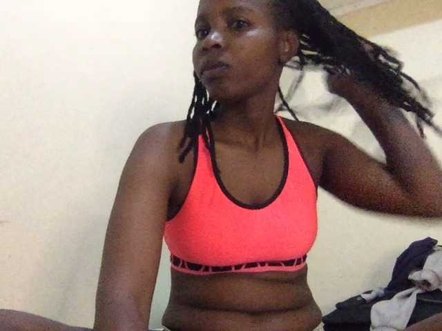 Aliyah43 live cam on BongaCams