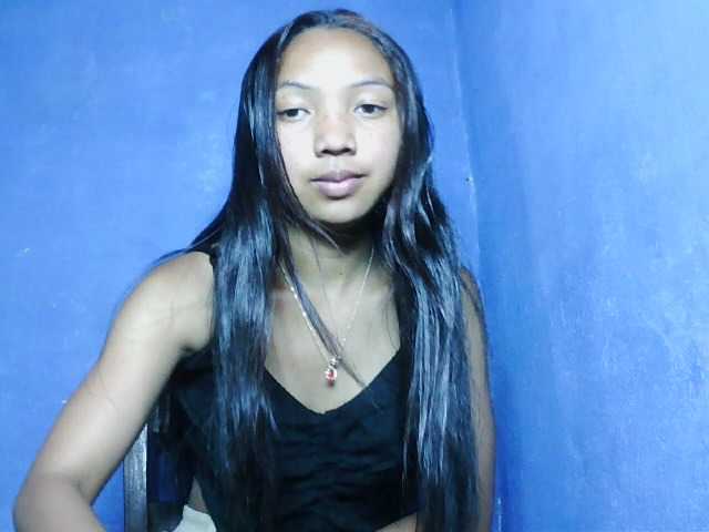 Missfireangel12 live cam on BongaCams