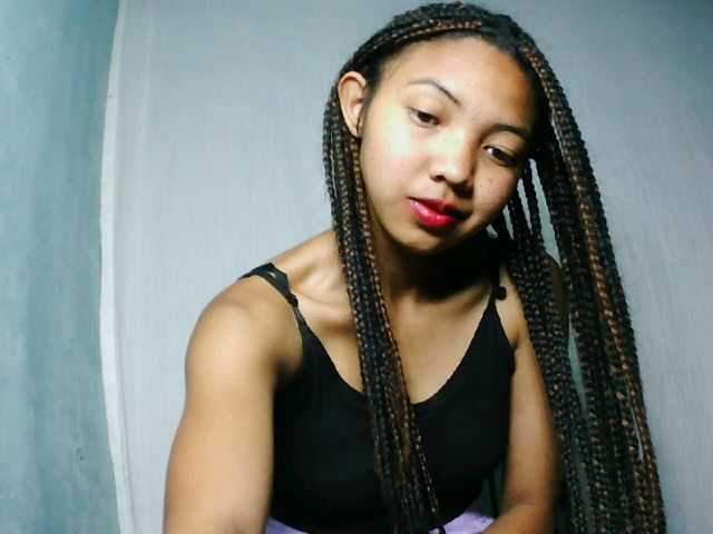 Missfireangel12 live cam on BongaCams