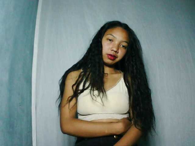 Missfireangel12 live cam on BongaCams