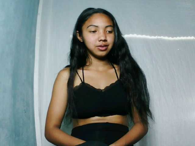 Missfireangel12 live cam on BongaCams
