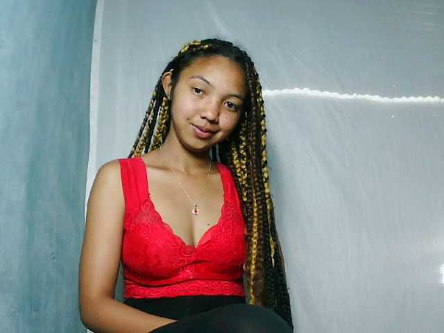 Missfireangel12 live cam on BongaCams