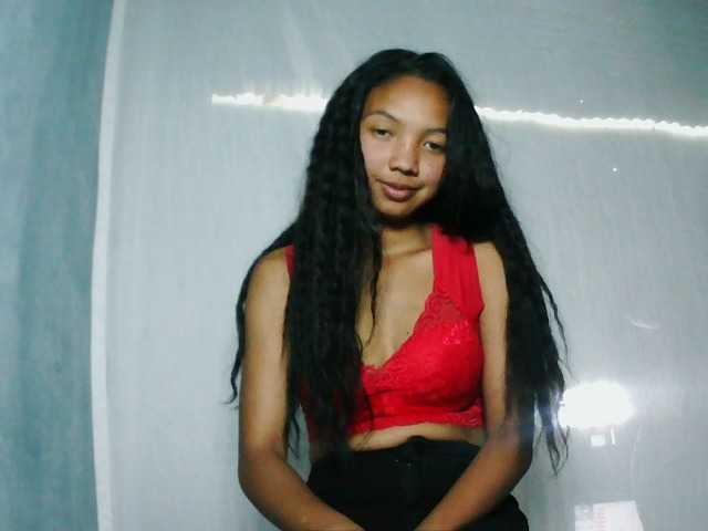 Missfireangel12 live cam on BongaCams