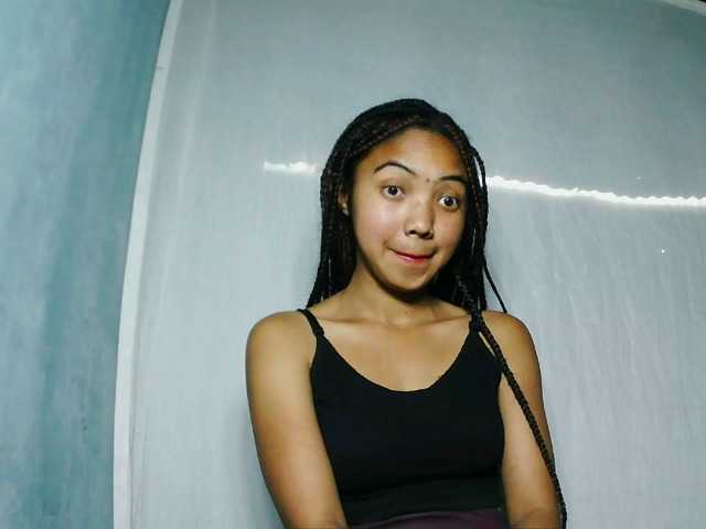 Missfireangel12 live cam on BongaCams