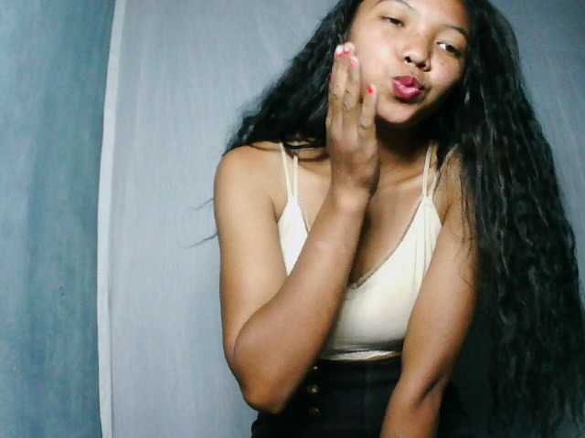 Missfireangel12 live cam on BongaCams