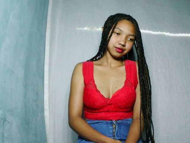 Missfireangel12 live cam on BongaCams
