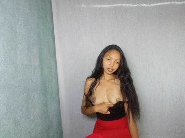 Missfireangel12 live cam on BongaCams